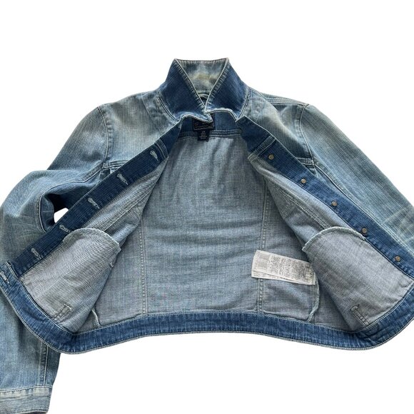 Guess Denim Trucker Jacket Faded Blue Light Wash Size L Women's Large - Picture 9 of 16